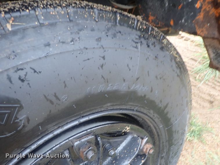 image for item HK9893 1982 Mack MR685S  feed mixer truck