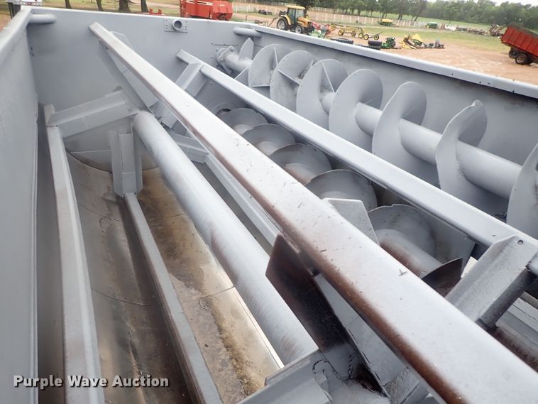 image for item HK9893 1982 Mack MR685S  feed mixer truck