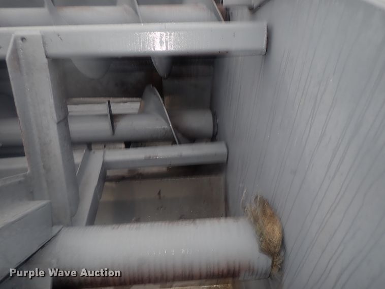 image for item HK9893 1982 Mack MR685S  feed mixer truck