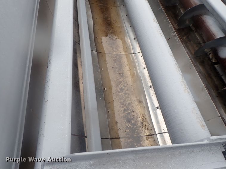 image for item HK9893 1982 Mack MR685S  feed mixer truck