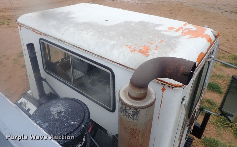 image for item HK9893 1982 Mack MR685S  feed mixer truck