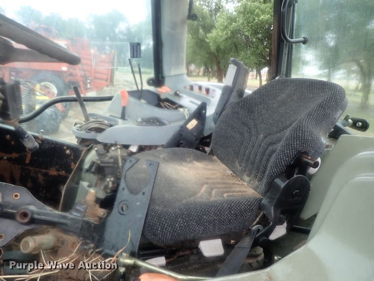 image for item HK9908 Challenger MT465  MFWD tractor