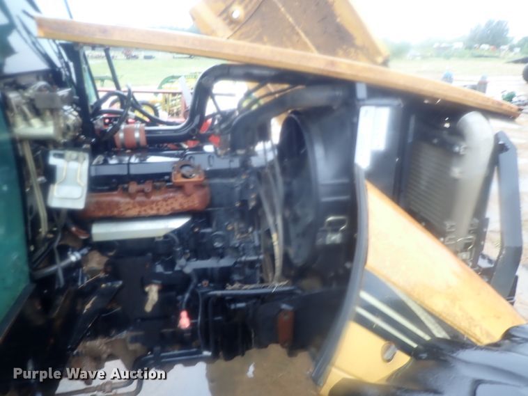 image for item HK9908 Challenger MT465  MFWD tractor