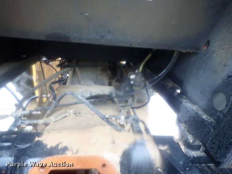 image for item HK9908 Challenger MT465  MFWD tractor