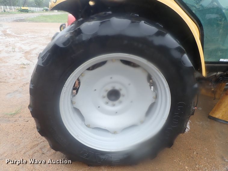 image for item HK9908 Challenger MT465  MFWD tractor