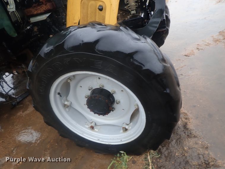 image for item HK9908 Challenger MT465  MFWD tractor