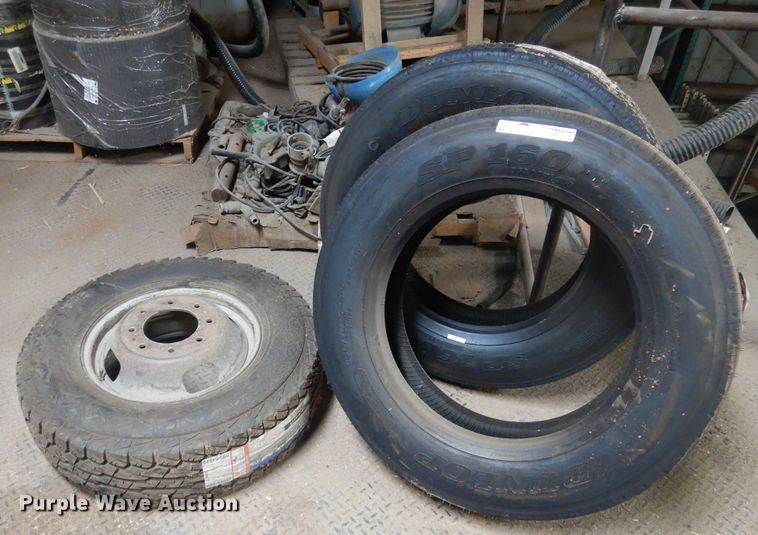 image for item HM9246 (3) tires