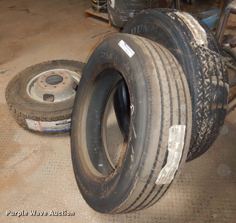 image for item HM9246 (3) tires