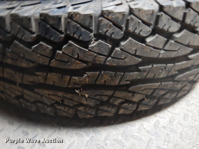 image for item HM9246 (3) tires