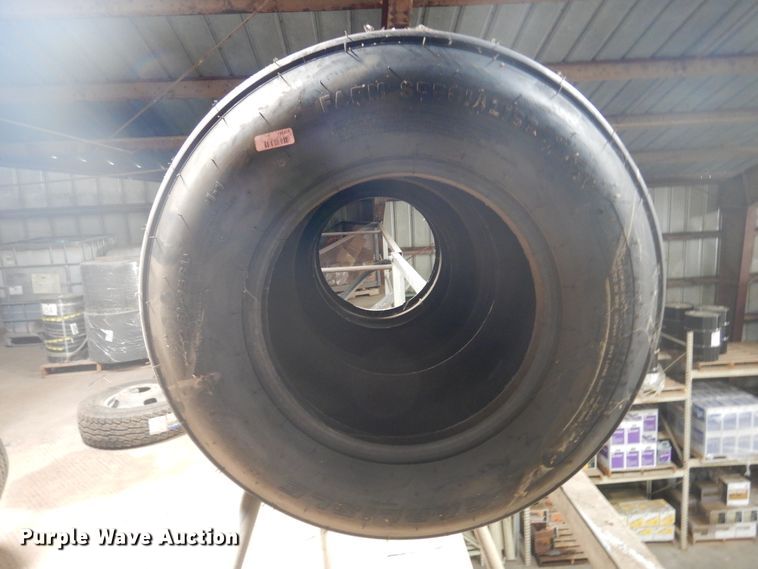 image for item HM9247 (11) implement tires