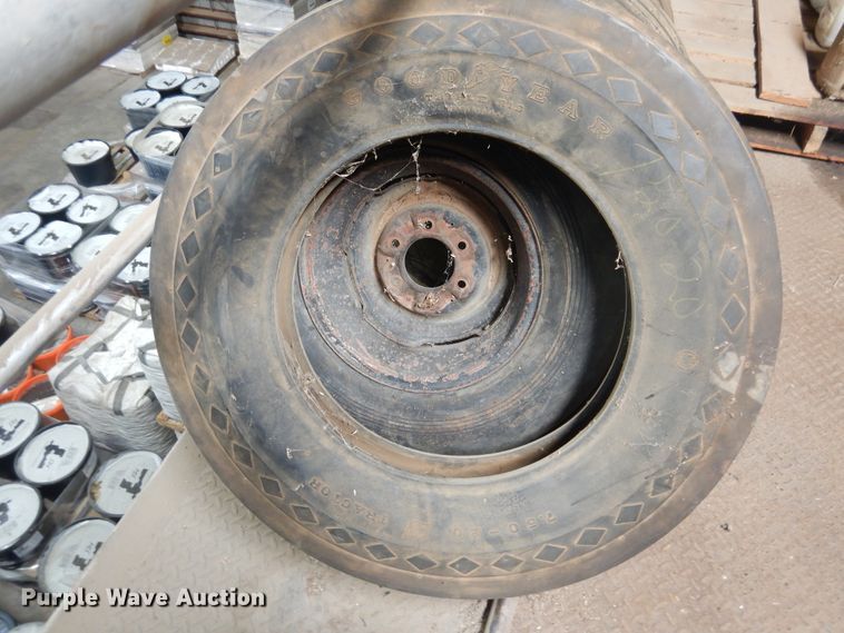 image for item HM9247 (11) implement tires