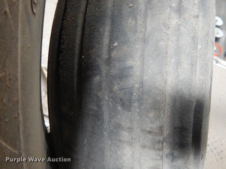 image for item HM9247 (11) implement tires