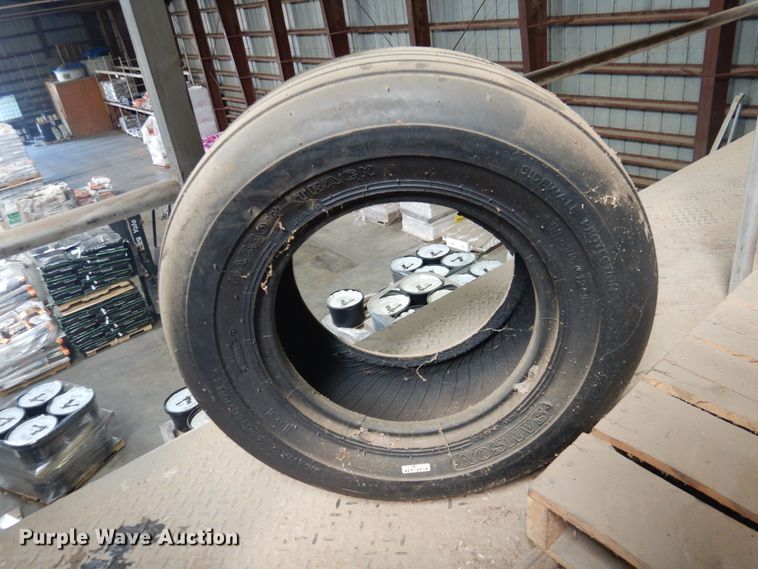 image for item HM9247 (11) implement tires