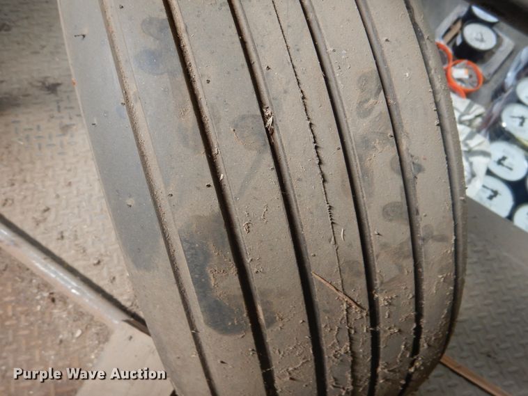 image for item HM9247 (11) implement tires