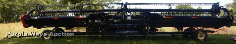 image for item HM9679 2011 Case IH 2162 draper head