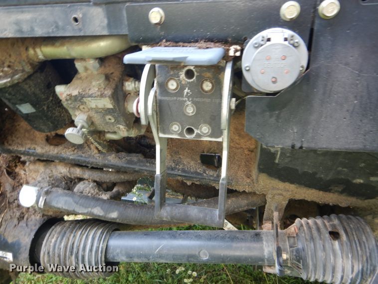 image for item HM9679 2011 Case IH 2162 draper head