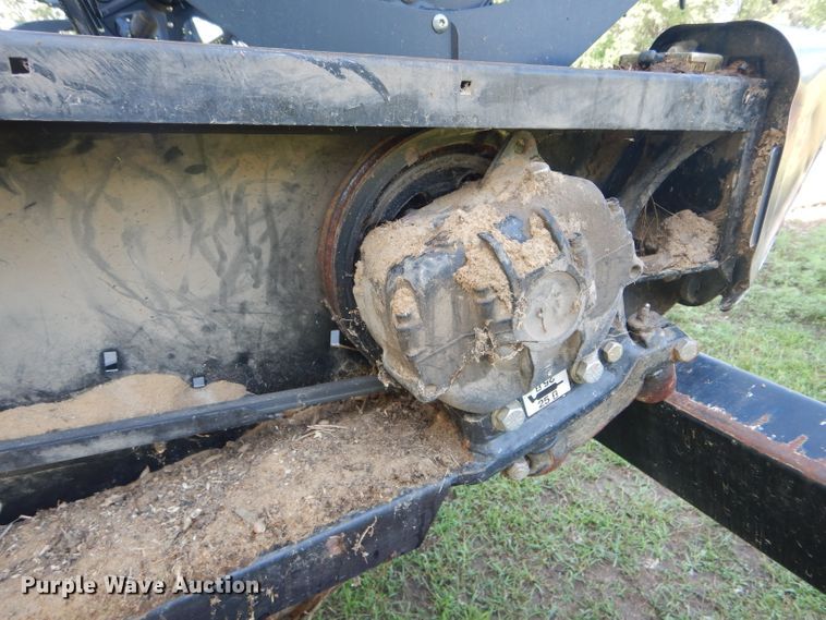 image for item HM9679 2011 Case IH 2162 draper head