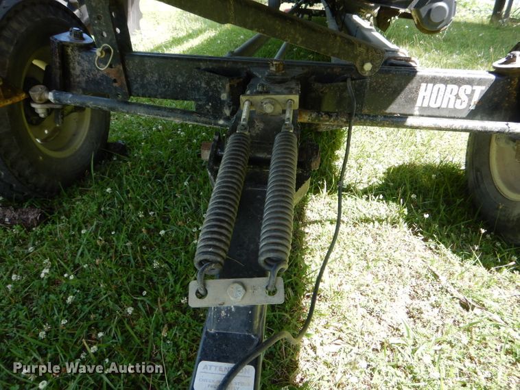 image for item HM9679 2011 Case IH 2162 draper head