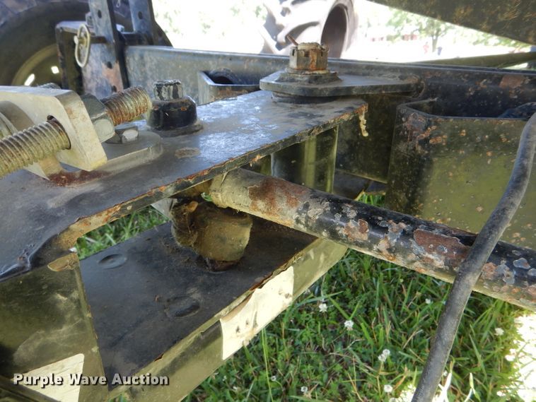 image for item HM9679 2011 Case IH 2162 draper head