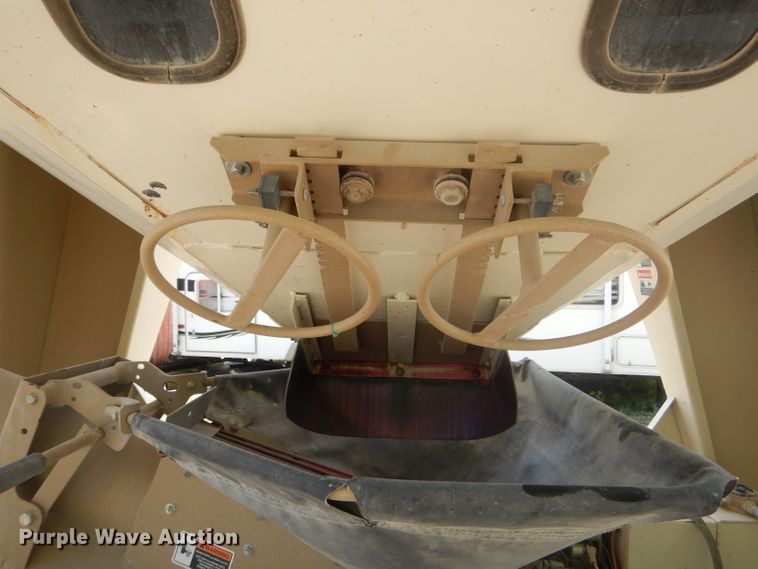 image for item HM9682 Unverferth Seed Runner 3750 seed tender