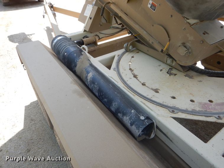 image for item HM9682 Unverferth Seed Runner 3750 seed tender