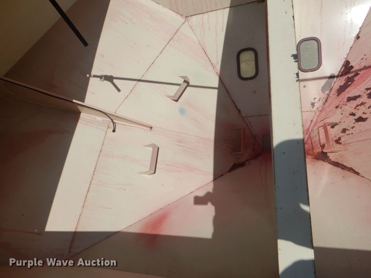 image for item HM9682 Unverferth Seed Runner 3750 seed tender