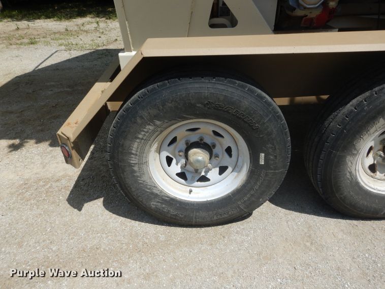 image for item HM9682 Unverferth Seed Runner 3750 seed tender