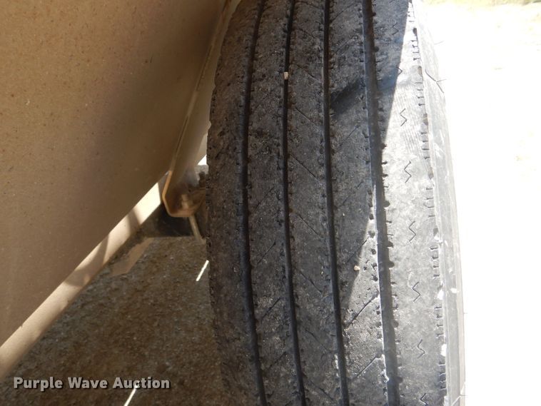 image for item HM9682 Unverferth Seed Runner 3750 seed tender