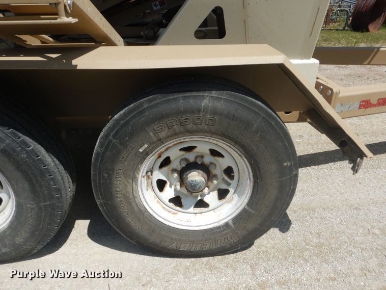 image for item HM9682 Unverferth Seed Runner 3750 seed tender