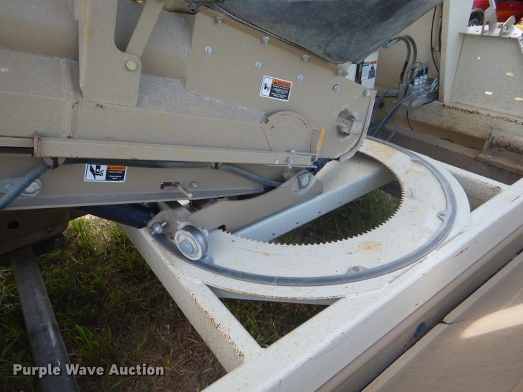 image for item HM9684 Unverferth Seed Runner 3750 seed tender