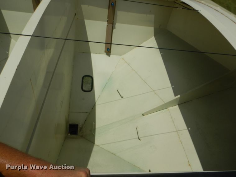 image for item HM9684 Unverferth Seed Runner 3750 seed tender