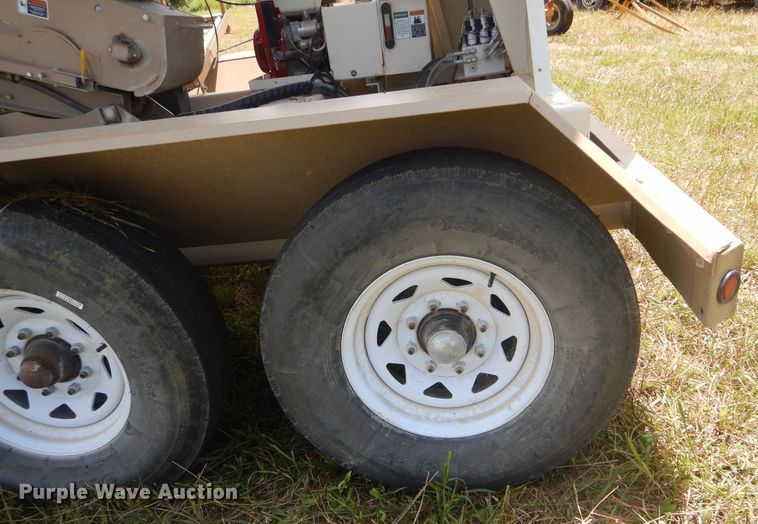 image for item HM9684 Unverferth Seed Runner 3750 seed tender