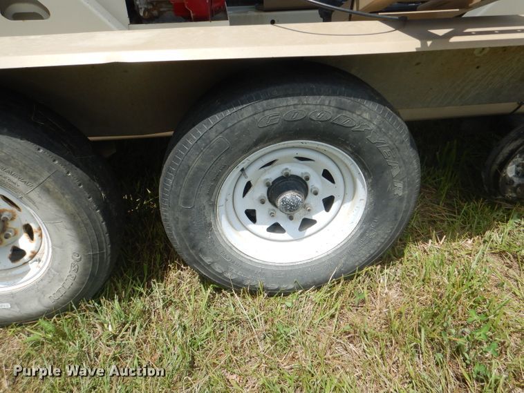 image for item HM9684 Unverferth Seed Runner 3750 seed tender