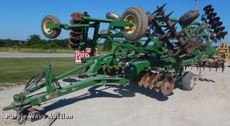 image for item HM9687 John Deere 512 disk ripper