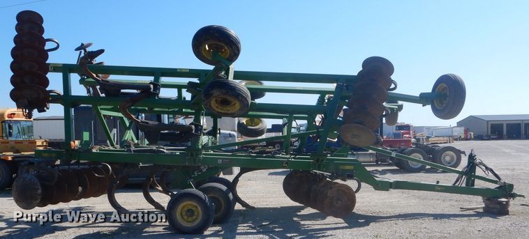 image for item HM9687 John Deere 512 disk ripper