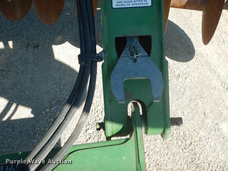 image for item HM9687 John Deere 512 disk ripper