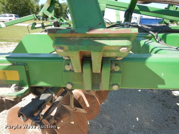 image for item HM9687 John Deere 512 disk ripper