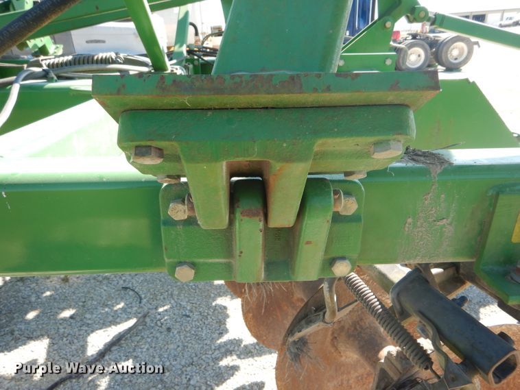 image for item HM9687 John Deere 512 disk ripper