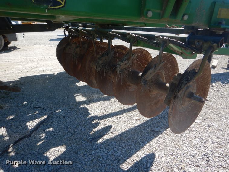 image for item HM9687 John Deere 512 disk ripper