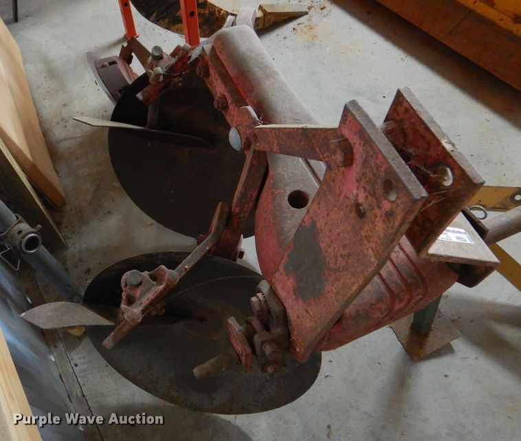 image for item HR9524 Two disk plow