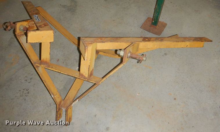 image for item HR9526 Three point hitch