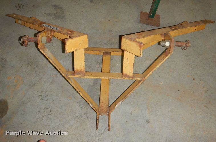 image for item HR9526 Three point hitch