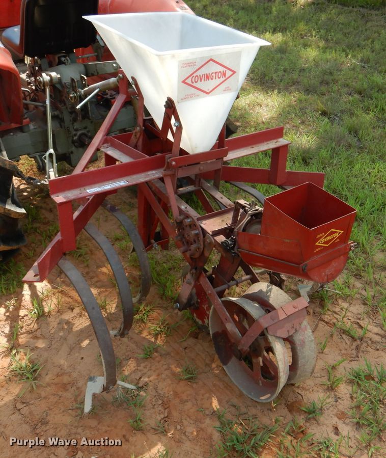image for item HR9538 Covington single row planter