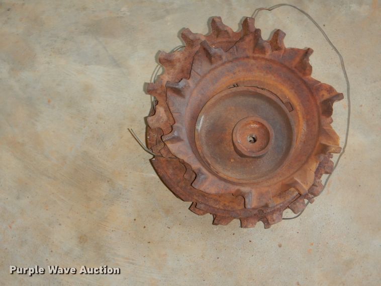 image for item HR9538 Covington single row planter