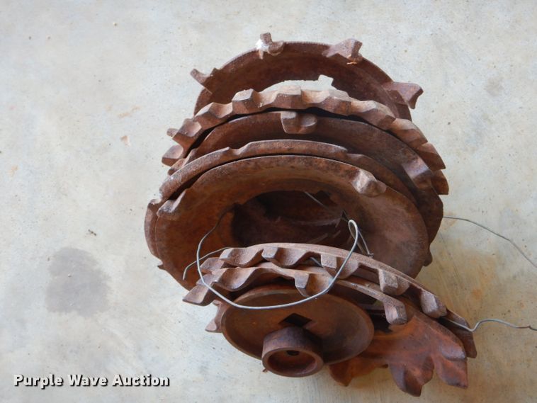 image for item HR9538 Covington single row planter