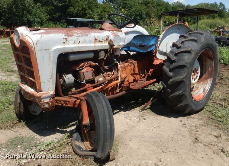 image for item HY9281 Ford 4000  tractor