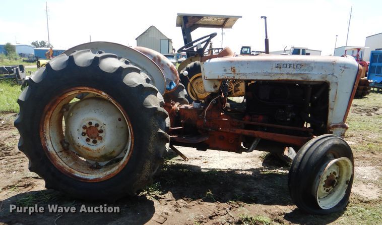 image for item HY9281 Ford 4000  tractor