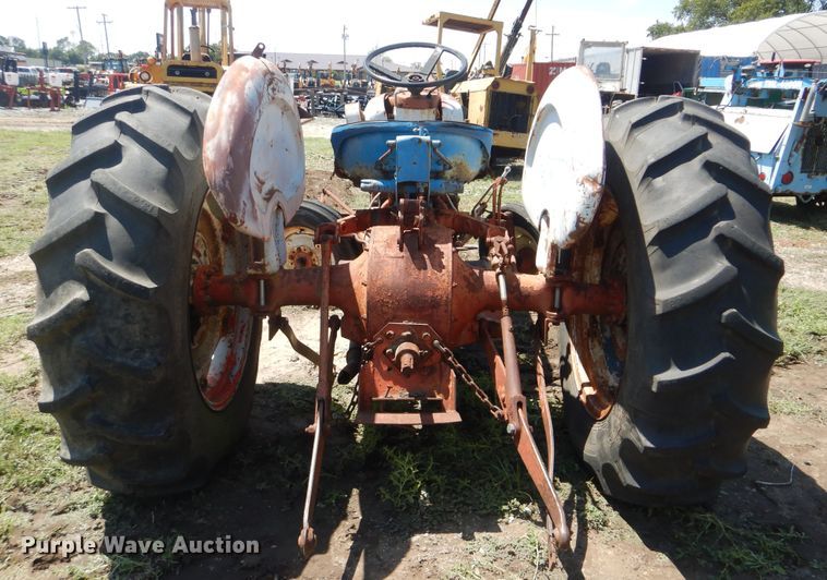 image for item HY9281 Ford 4000  tractor