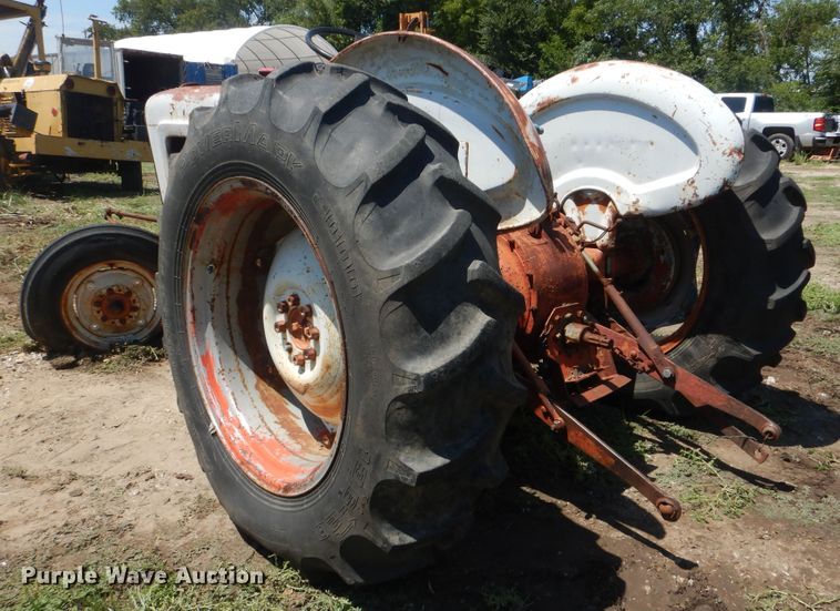image for item HY9281 Ford 4000  tractor