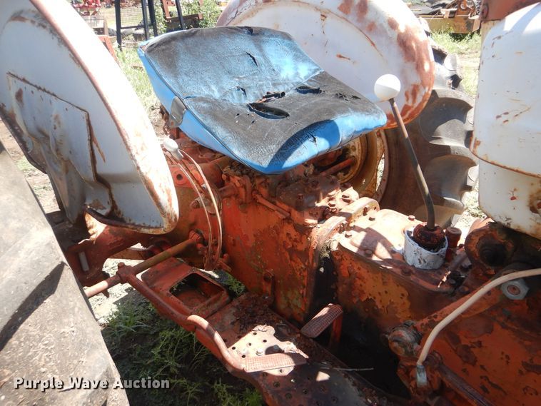 image for item HY9281 Ford 4000  tractor